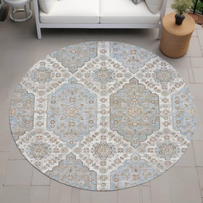 Machine Washable Indoor/ Outdoor Traditional Kiowa Chantille Rug - Ivory - 8' x 8'