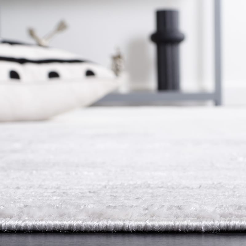 SAFAVIEH Hanna Elana Contemporary Rug