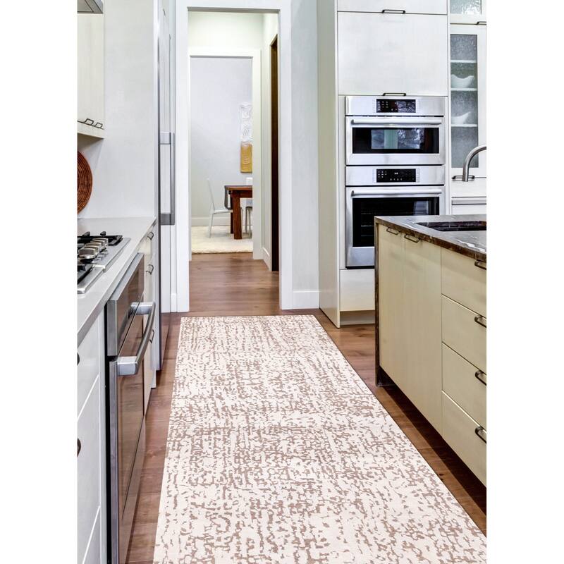 ECARPETGALLERY Hand-knotted Legacy Silver, Taupe Silk, Wool Rug - 2'6 x 9'11