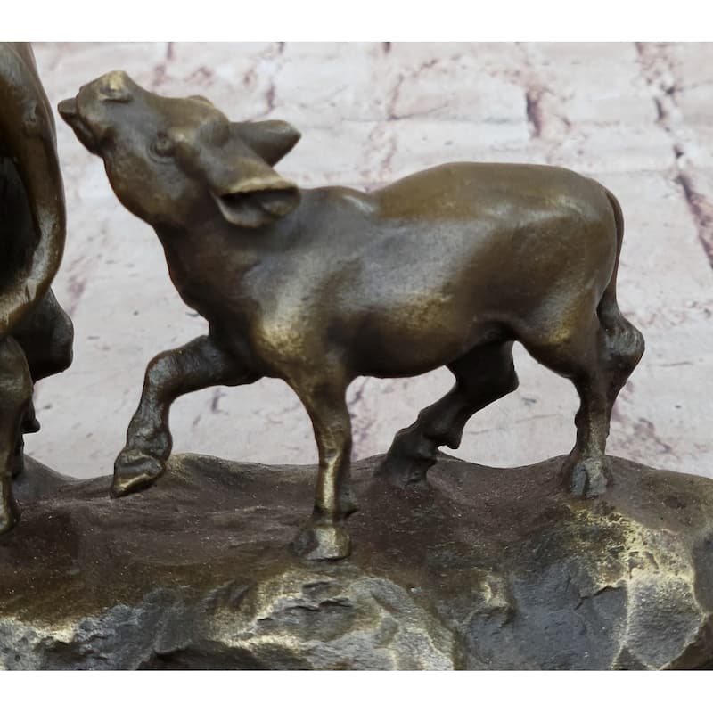 Mother Buffalo Calf Bronze Sculpture – Timeless Pastoral Artwork On Marble Base