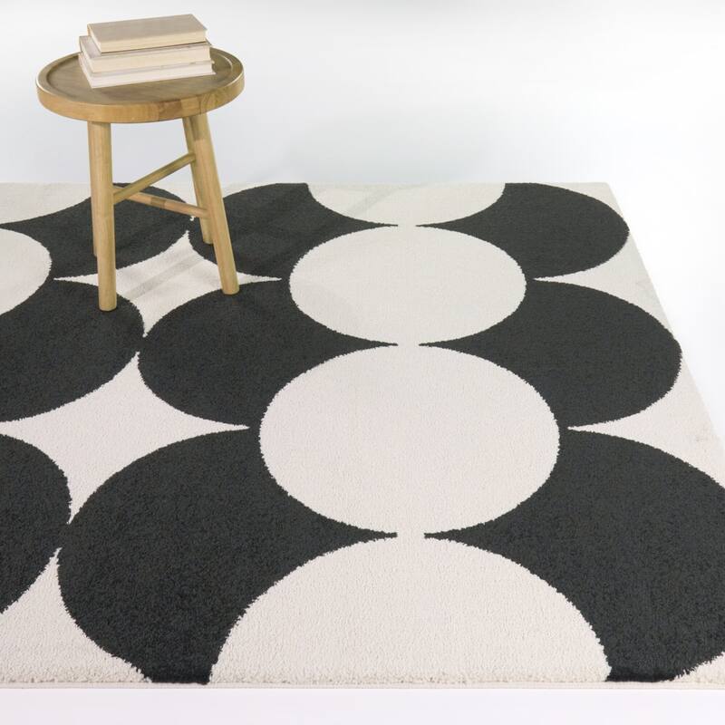 Leto Retro Geometric Area Rug - Charcoal - 5'3" x 7'