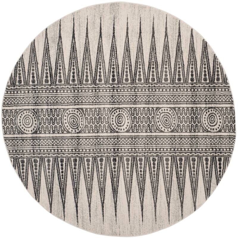 SAFAVIEH Evoke Cecylia Vintage Boho Rug