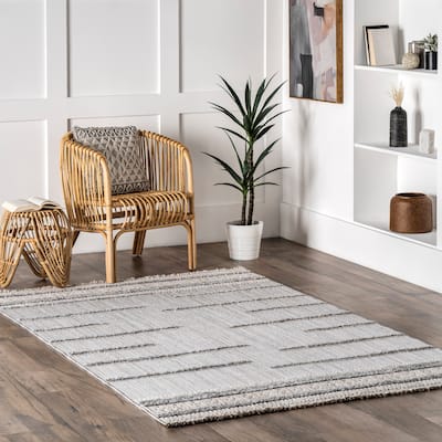 Nuloom Roselia Transitional Lined Tasseled Area Rug