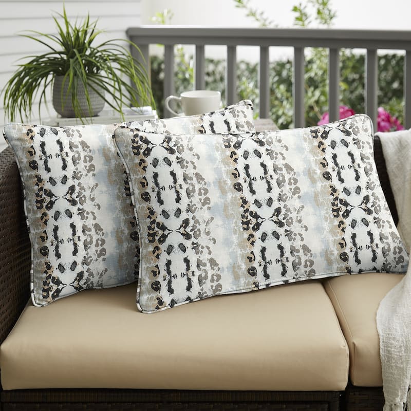 Sorra Home Ombre Animal Indoor/Outdoor Corded Lumbar Pillows (Set of 2) - 14 in x 24 in - Mali Mineral Blue