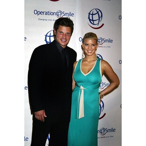 Shop Jessica Simpson And Husband Nick Lachey At The Operation Smile