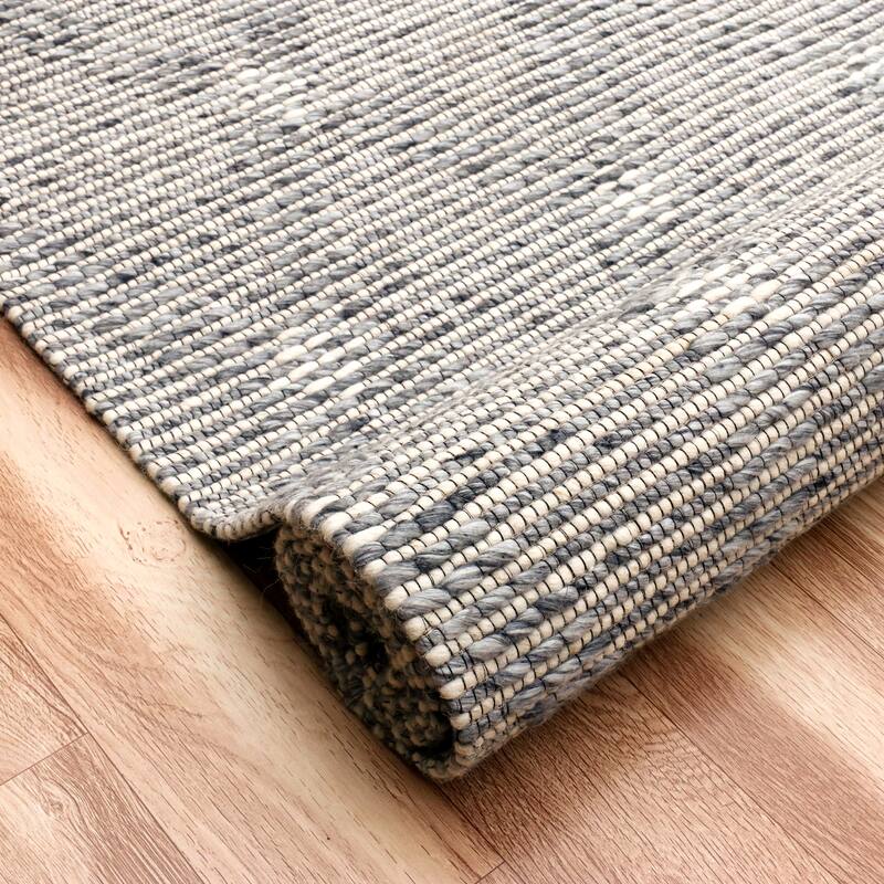 Arstad Transitional Hand-Woven Diamond Wool Indoor Area Rug by Sevita