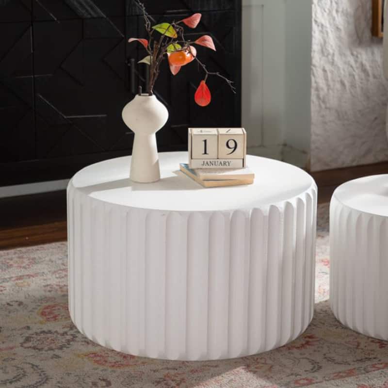 Scalloped Round Coffee Table Set