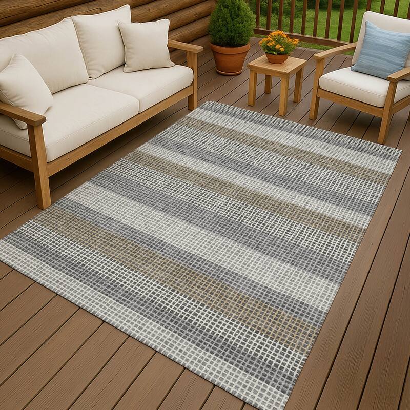 Machine Washable Indoor/ Outdoor Cabana Stripe Chantille Rug