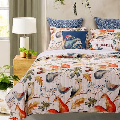 Porch & Den Morilon Forest Wildlife Cotton-Rich Reversible Quilt Set
