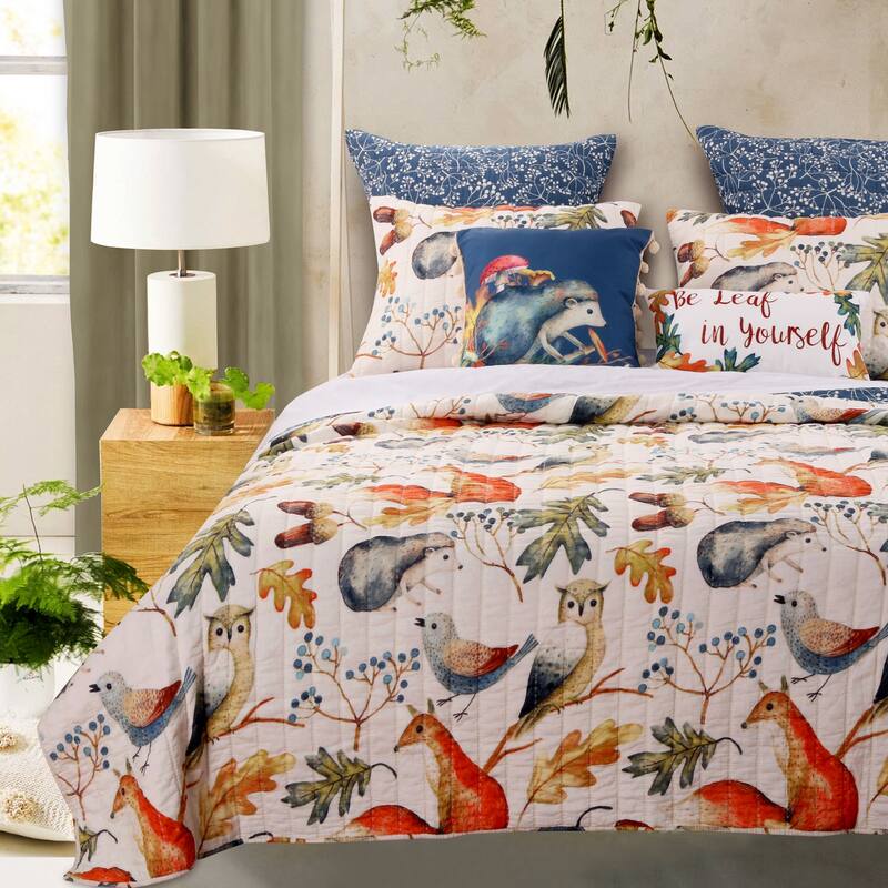 Porch & Den Morilon Forest Wildlife Cotton-Rich Reversible Quilt Set - Natural - Oversized King