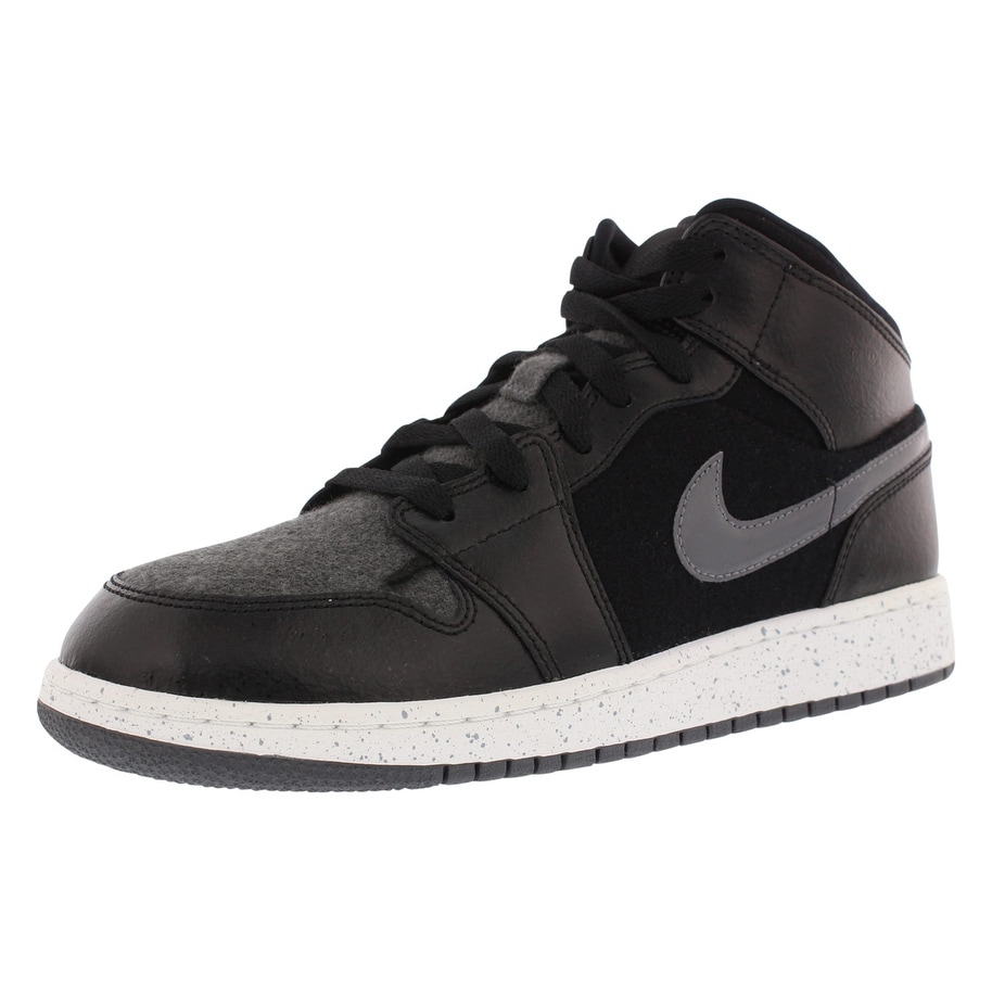 boys grade school jordan 1