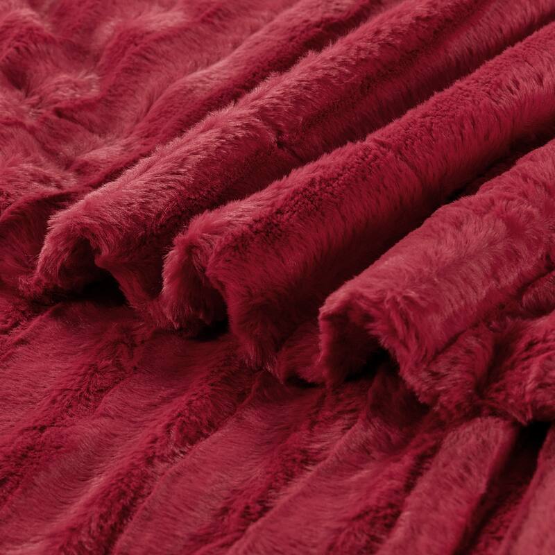 Derby Double Sided Fauxfur Throw