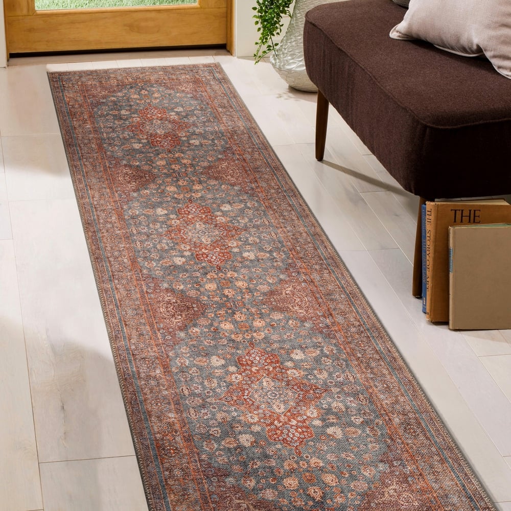 World Rug Gallery Traditional Flat Pile Washable Non-Slip Area Rug