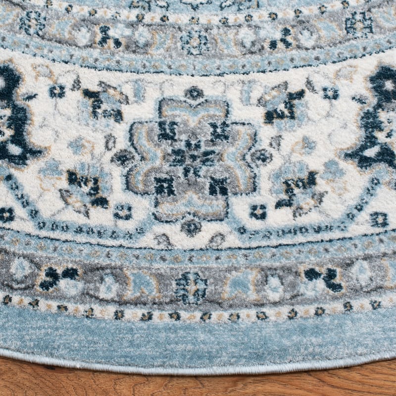 SAFAVIEH Isabella Minola Traditional Oriental Rug