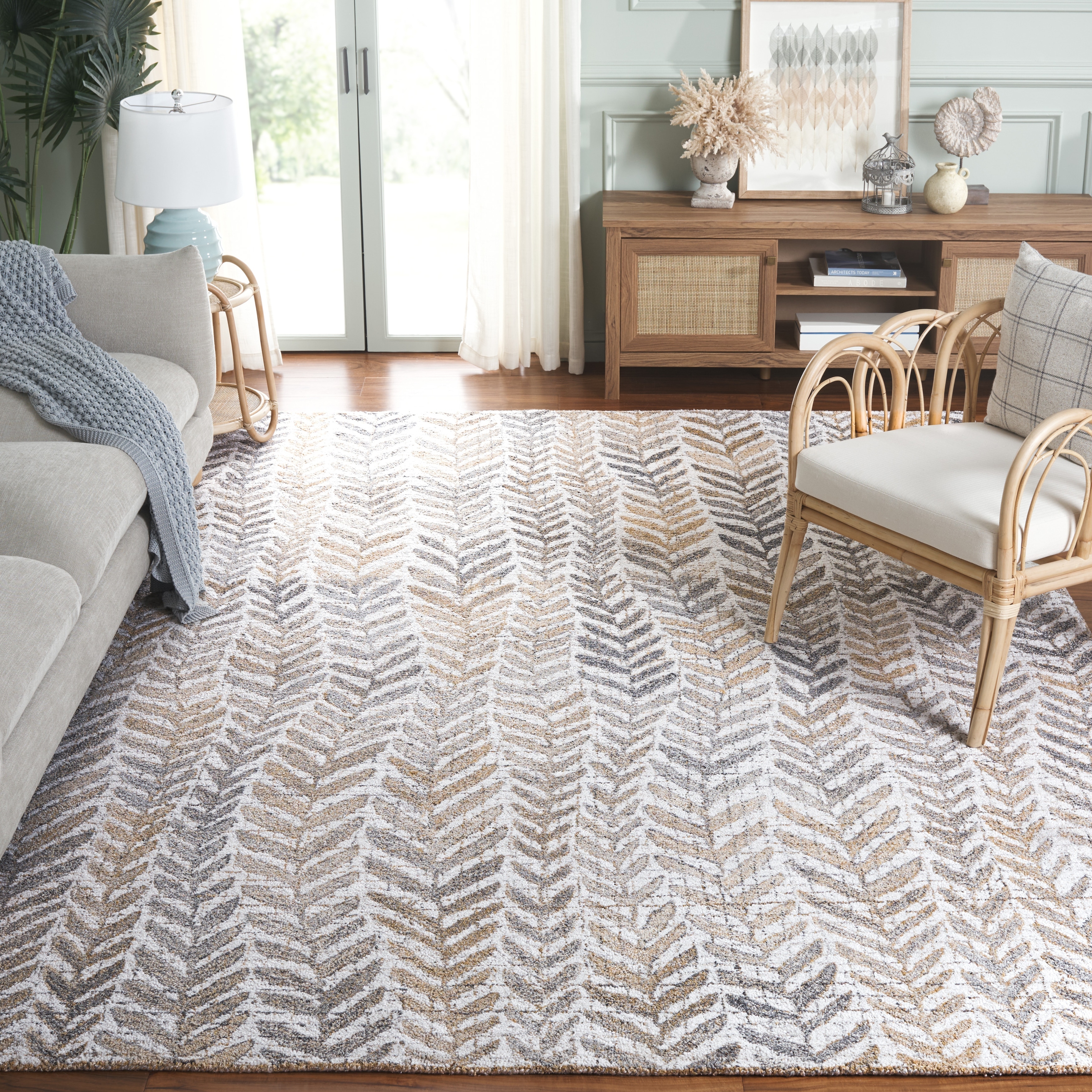 SAFAVIEH Handmade Renewal Incoronata Rug