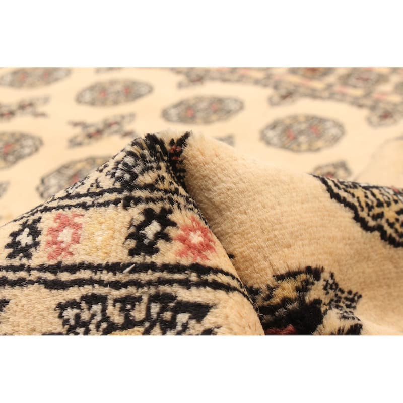 ECARPETGALLERY Hand-knotted Peshawar Bokhara Beige Wool Rug - 4'8 x 6'10
