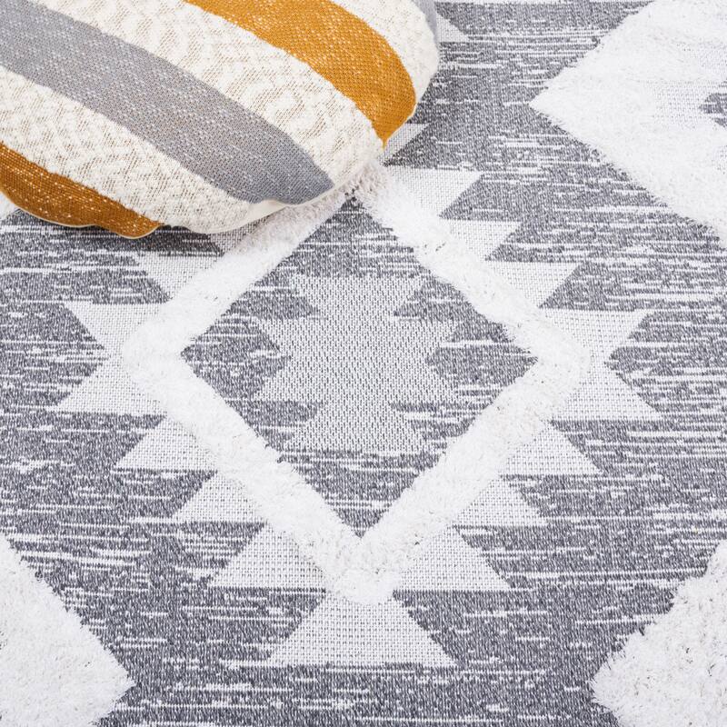 SAFAVIEH Augustine Effrosyni Moroccan Boho Tribal Rug