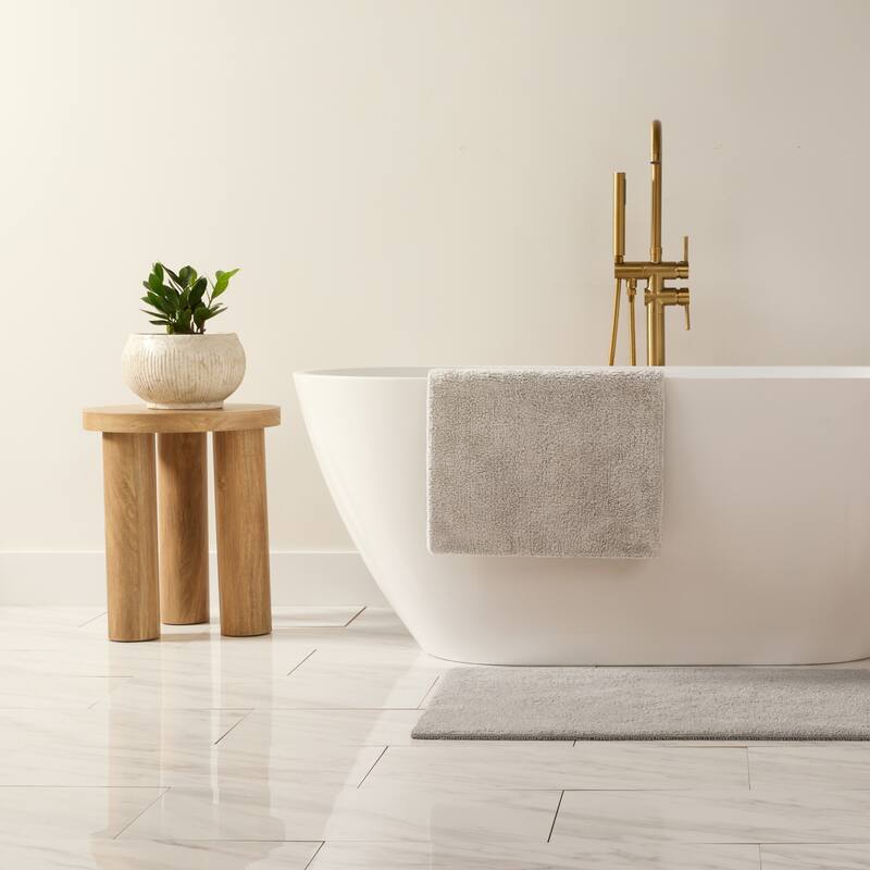 Becky Cameron 100% Cotton Reversible Solid Bath Mat