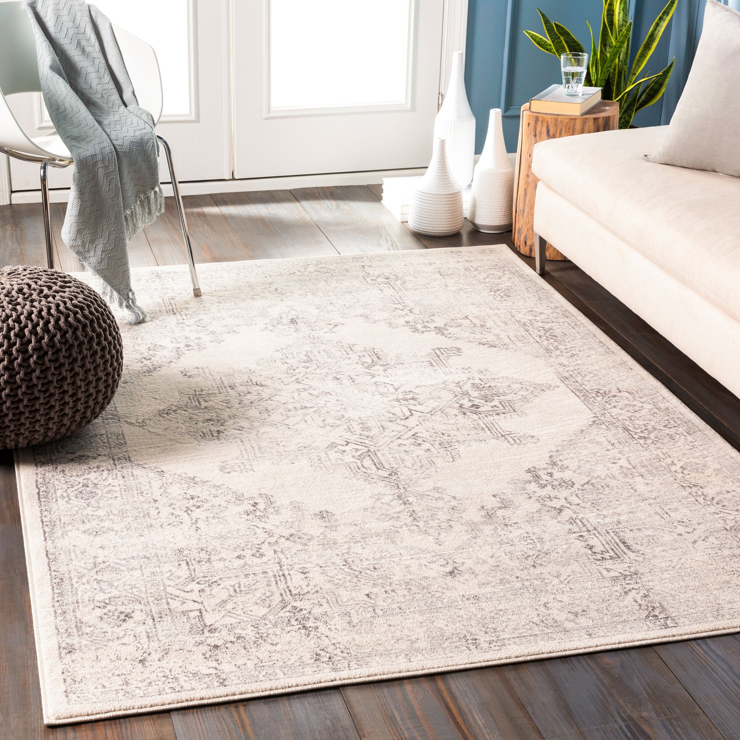 Livabliss Traditional Roma Medallion Area Rug