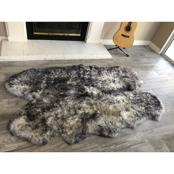 Dynasty Natural 4-Pelt Luxury Long Wool Sheepskin Shag Rug - 3'6" x 5'6"