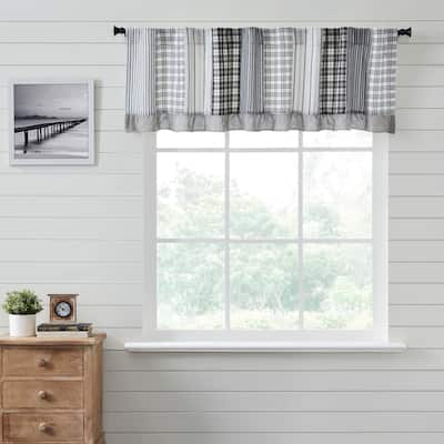 Sawyer Mill Black Patchwork Valance 19x72 - M