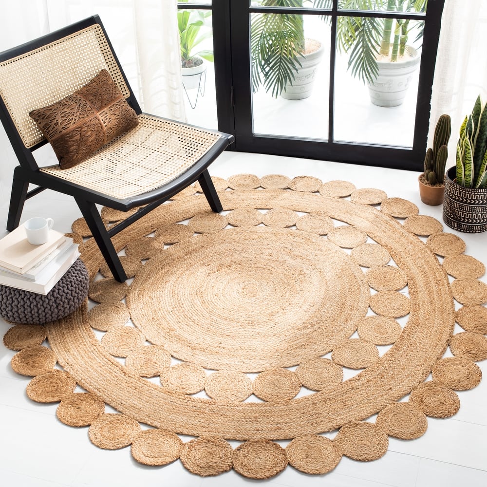 SAFAVIEH Natural Fiber Noemie Farmhouse Rug