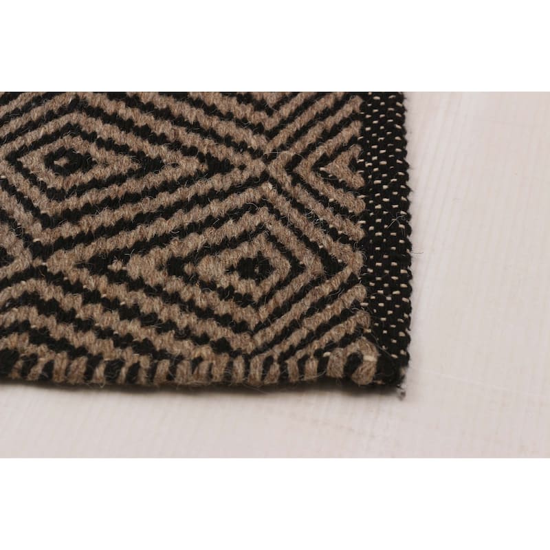 Nevada Brown Kilim 5'1" x 7'9" - 5'1 x 7'9