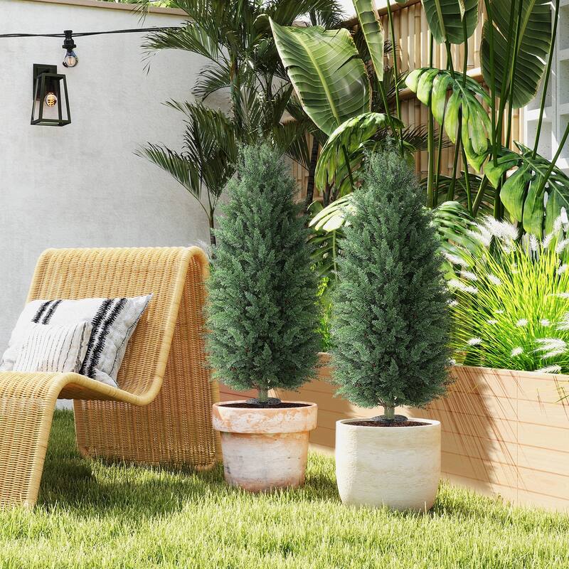 HOMCOM 43.3 Inch Set of 2 Artificial Topiary Cedar Trees, Indoor Outdoor Faux Pine Shrubs Plants with Ground Stake for Garden