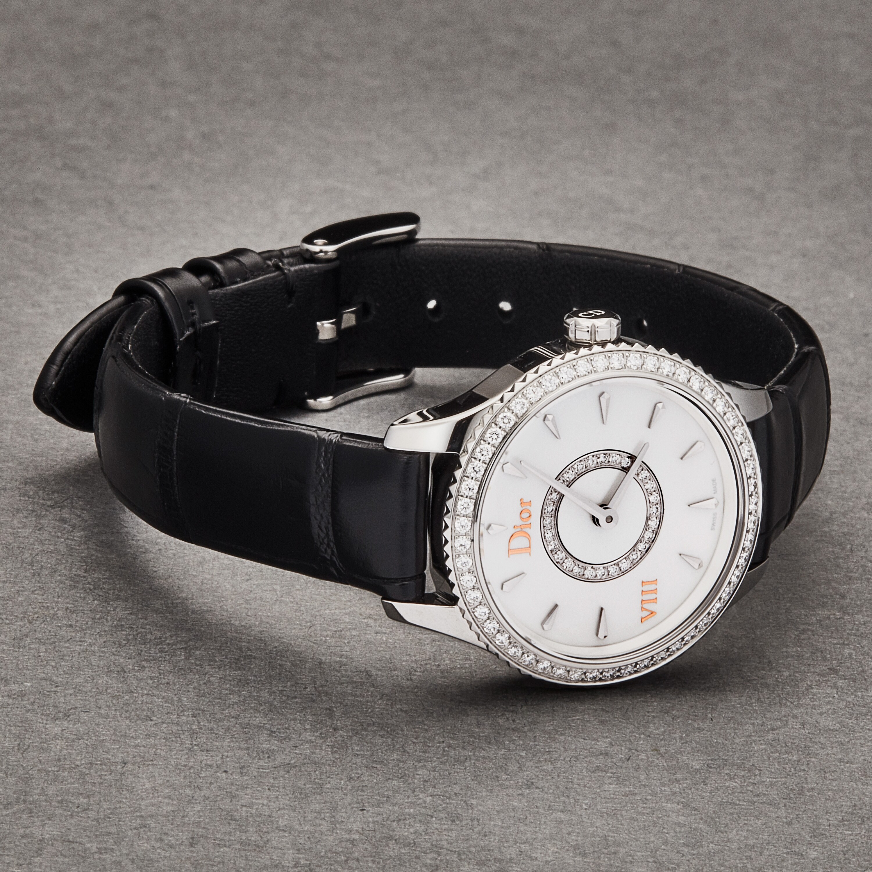 Shop Christian Dior Women S Cd151110a001 Montaigne Mother Of Pearl Diamond Dial Diamond Bezel Leather Strap Swiss Quartz Watch On Sale Overstock 31477205