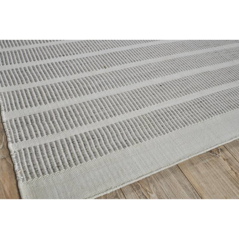 EXQUISITE RUGS Boca Indoor/Outdoor Flatweave PET yarn Ivory/Grey Area Rug.