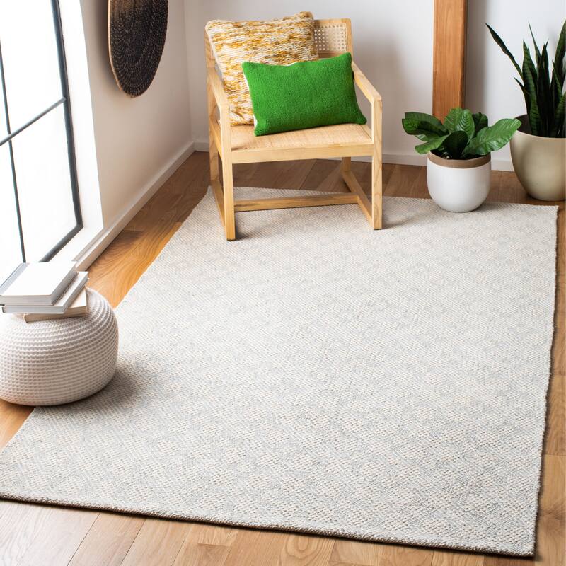 SAFAVIEH Handmade Flatweave Kilim Breeda Cotton Rug - 5' x 8' - Light Blue/Ivory