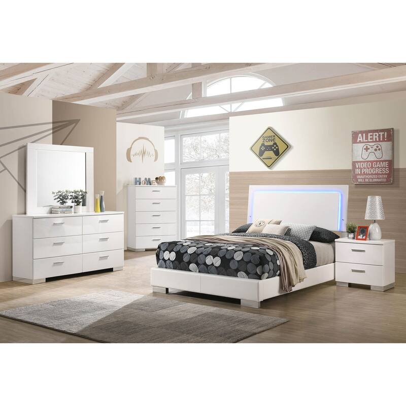 Dulcey White High Gloss 5-piece Bedroom Set - Full