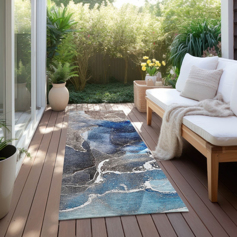 Machine Washable Indoor/ Outdoor Chantille Abstract Navy Rug