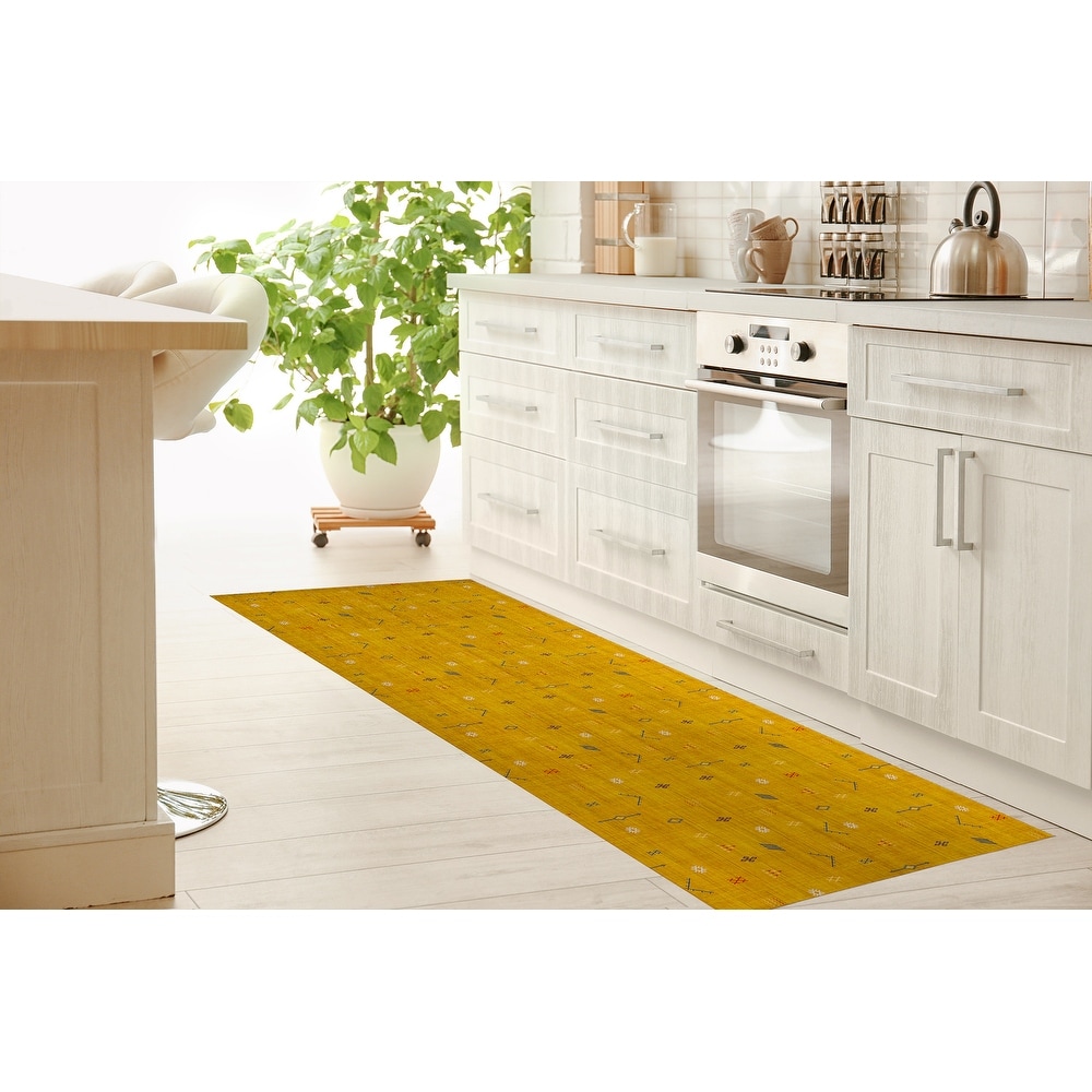 https://ak1.ostkcdn.com/images/products/is/images/direct/126d75e5198906155110d204ef983e15721c030e/CACTUS-SOFT-MUSTARD-Kitchen-Mat-by-Kavka-Designs.jpg