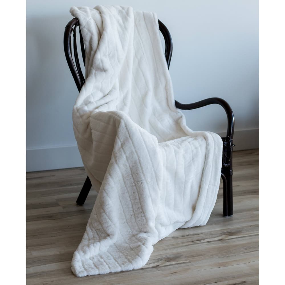 Minky Designs Luxurious Posh Faux Fur Minky Blankets