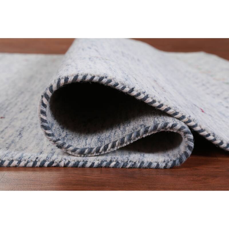 Hand Knotted Oriental 100% Wool Carpet Tribal Animal Pictorial Beige & Ivories Gabbeh Area Rug - 6' 9'' X 5' 2''