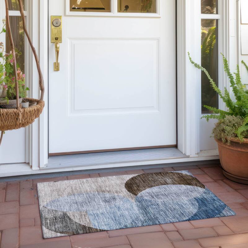 Machine Washable Indoor/ Outdoor Contemporary Deco Chantille Rug
