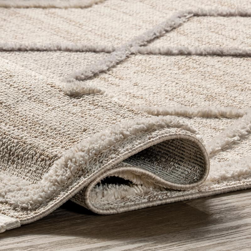 Nuloom Blanche Moroccan Lattice Tasseled Area Rug