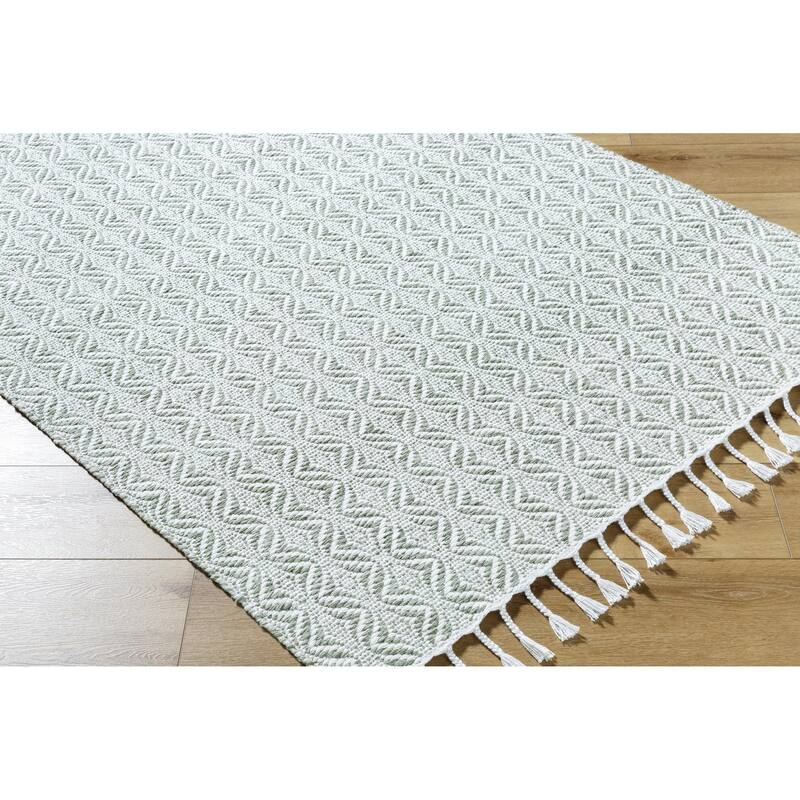 Livabliss Peony Cottage Medallion Area Rug