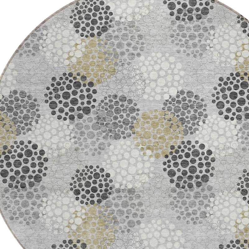 HomeRoots Polka Dot Transitional Rectangle Outdoor Rug