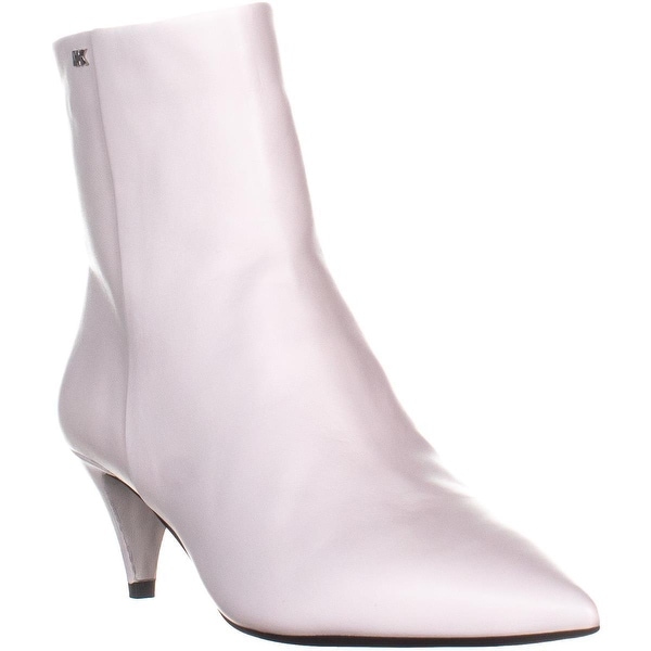 Blaine flex top kitten booties
