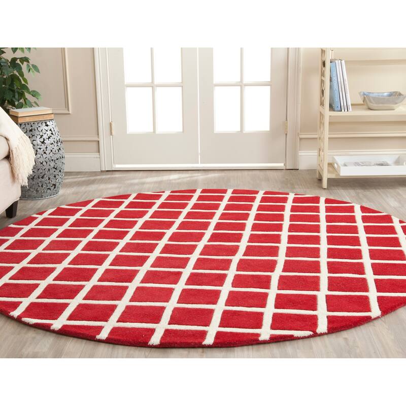 SAFAVIEH Handmade Chatham Retha Modern Moroccan Wool Rug