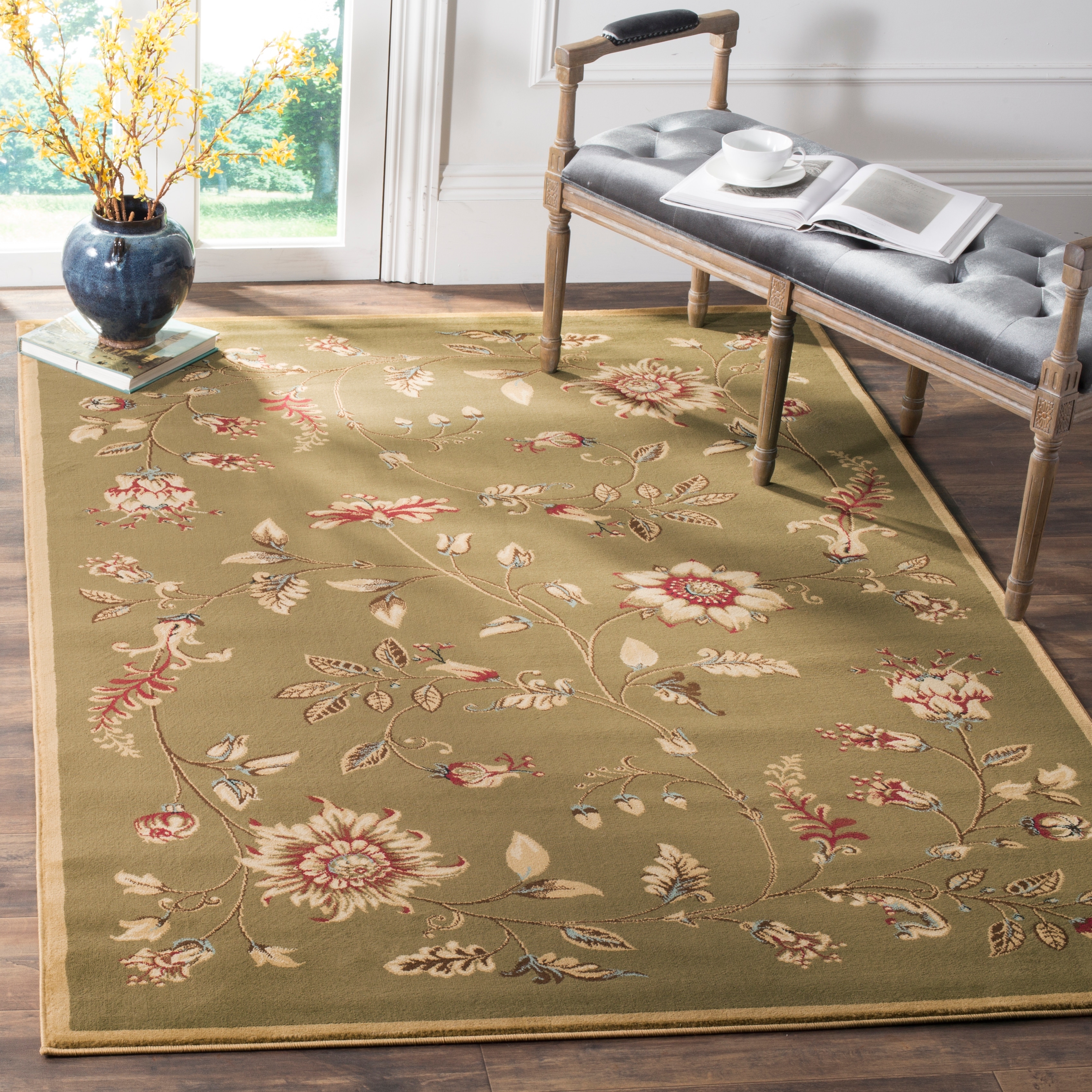 SAFAVIEH Lyndhurst Bylgja Traditional Floral Rug