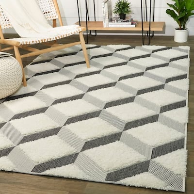 Soller Geometric Indoor/Outdoor Area Rug
