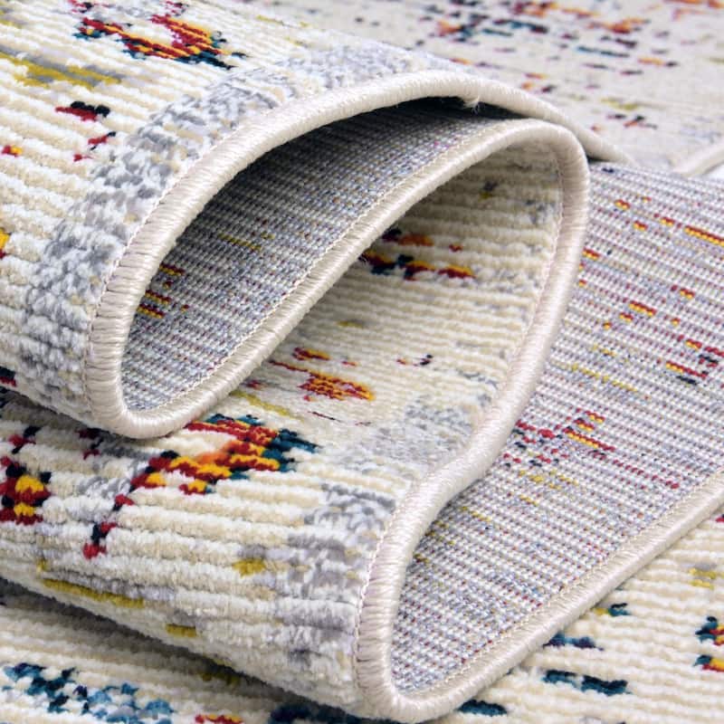 Traditional Kosmas Collection Area Rug