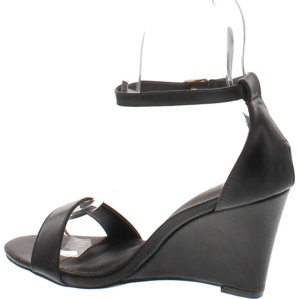 elisha thong sandal