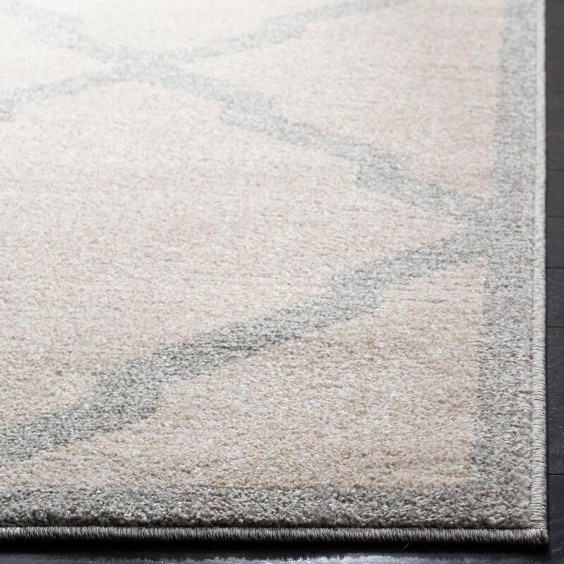 SAFAVIEH Amherst Teresinha Modern Rug