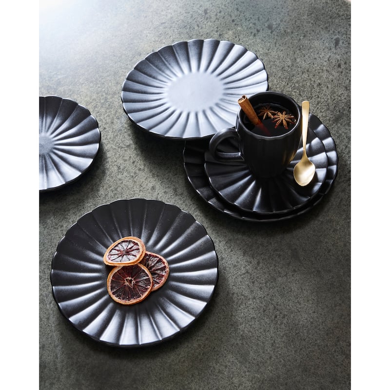 Lafayette Bread Plates- Set of 4