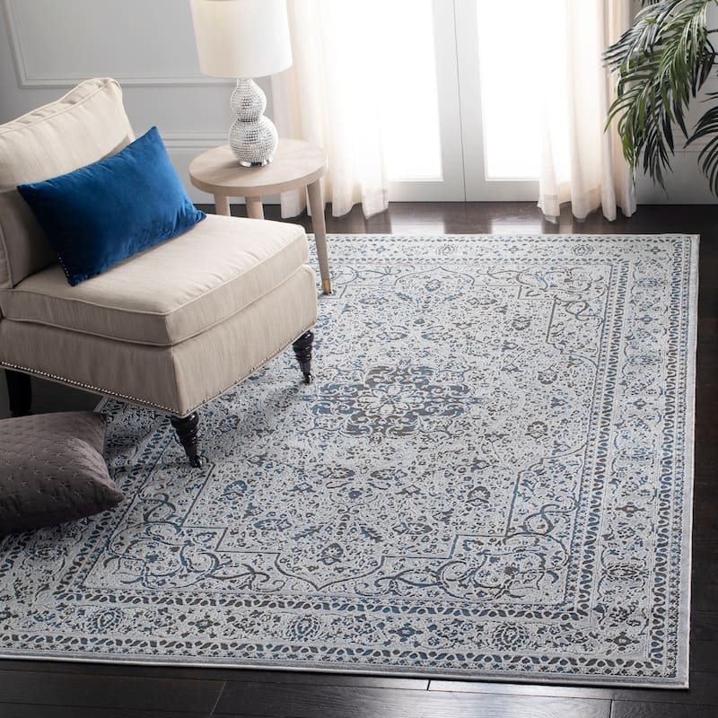 SAFAVIEH Alhambra Roska Vintage Oriental Rug - 5'3" x 7'7" - Light Grey/Navy