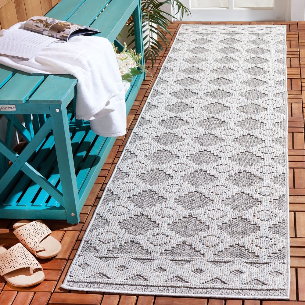 SAFAVIEH Global Sibila Indoor/Outdoor Waterproof Rug
